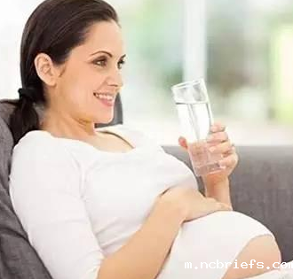 必威app精装版下载官网安装苹果谈孕妇检查骨密度的重要性 必威app精装版下载官网安装苹果谈孕妇检查骨密度的重要性