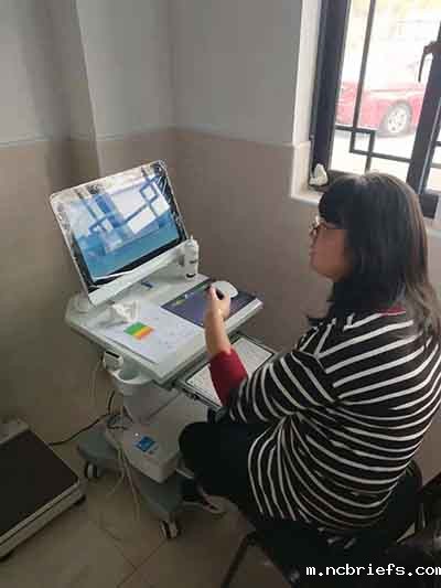 海门市人民医院与骨密度仪生产厂家山东国康达成友好合作关系